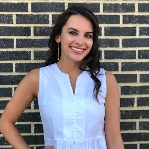 Meet your Posher, Lizzie